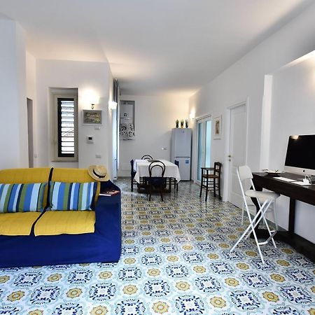 Bed and Breakfast Il Gelsomino Amalfi Exterior foto
