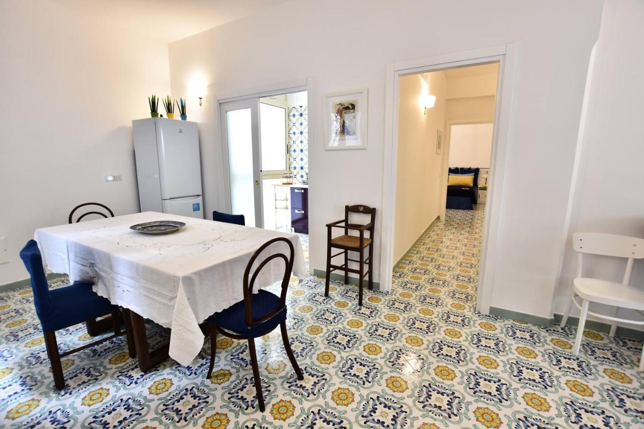 Bed and Breakfast Il Gelsomino Amalfi Exterior foto
