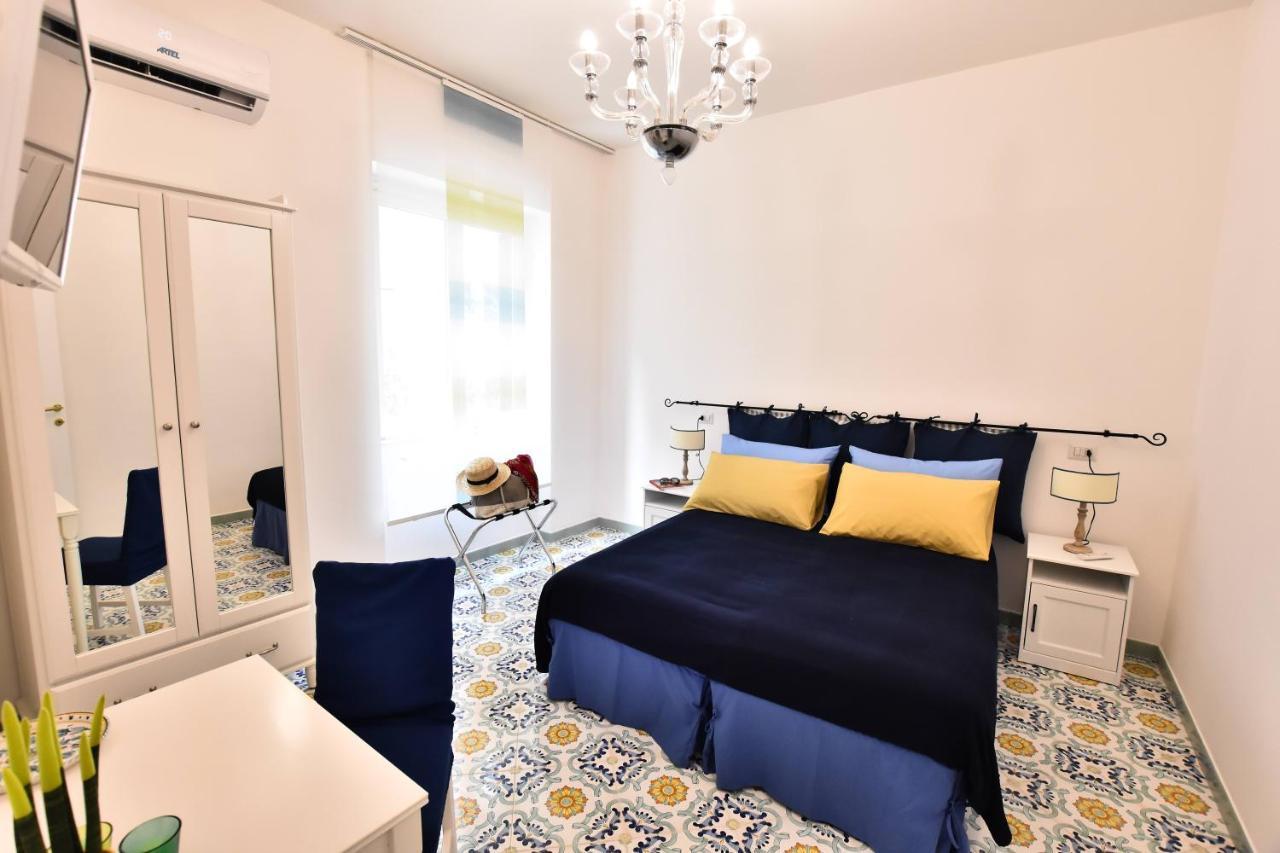 Bed and Breakfast Il Gelsomino Amalfi Exterior foto